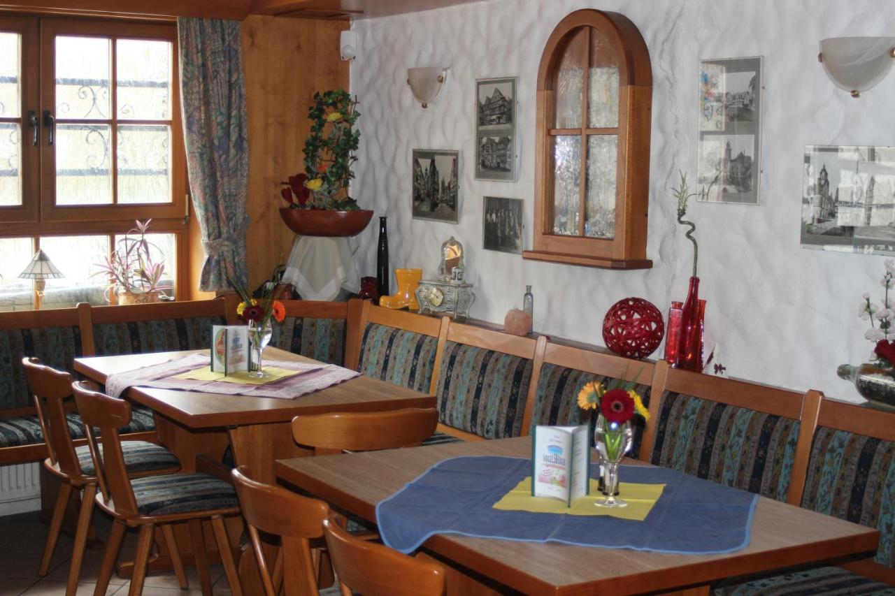 Restaurant / Pension Mainzer Tor Alsfeld Exteriör bild